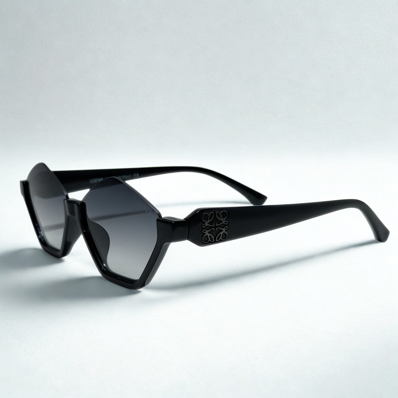 49ddd47e-0c77-4847-a44b-3f14c4d236ec.jpg Loewe Γυαλιά Ηλίου - Image 1